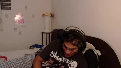 Calvinjohnlad online show from November 2025 08:46:02 PM