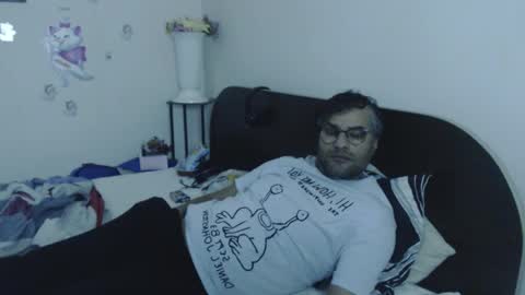 Calvinjohnlad online show from December 2025 06:39:01 PM