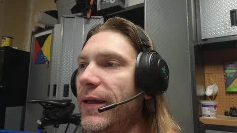 Snapshot of calypsocabal chatting on April 2026 01:58:02 AM Calypso online show from April 2026 01:58:02 AM