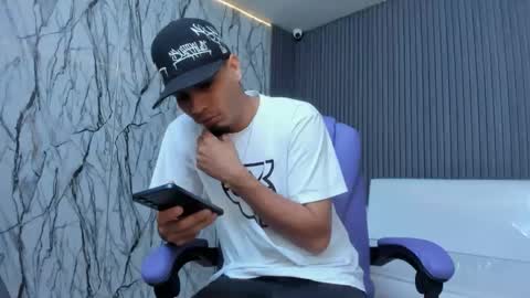 cam_xman online show from April 2026 12:39:01 PM