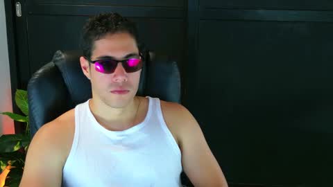 camara110 online show from February 2025 11:30:01 PM