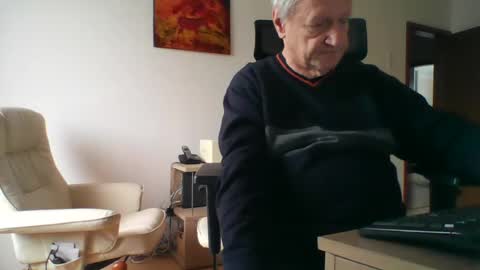 camcologne online show from January 2025 12:09:01 PM