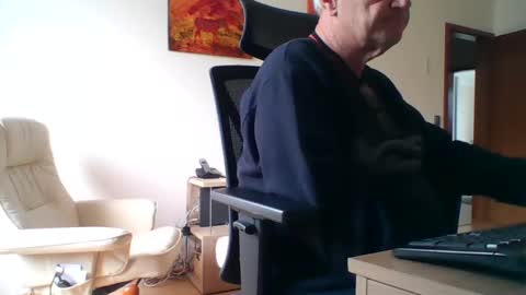 camcologne online show from January 2025 01:11:02 PM