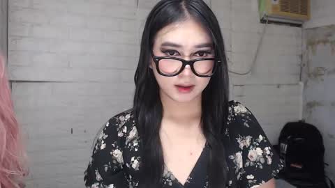 camela_star online show from October 2025 11:56:02 PM