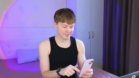 Snapshot of cameron_crowly chatting on November 2025 08:25:02 AM Cameron online show from November 2025 08:25:02 AM