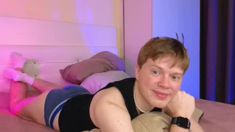 Snapshot of cameron_crowly chatting on November 2025 08:51:05 AM Cameron online show from November 2025 08:51:05 AM