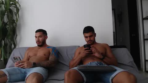 Jose online show from September 2025 08:42:02 PM