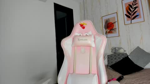 Cameron  online show from January 2025 07:41:02 PM