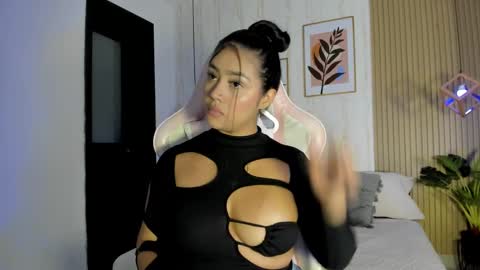 Cameron  online show from September 2025 08:31:01 PM