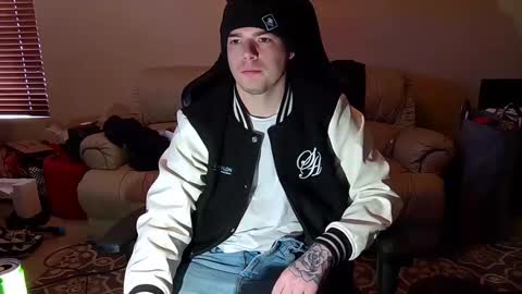 Snapshot of camerondt chatting on February 2025 05:36:01 PM camerondt online show from February 2025 05:36:01 PM