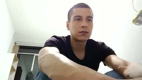 Snapshot of cameronsilverman chatting on April 2026 03:34:02 AM cameronsilverman online show from April 2026 03:34:02 AM