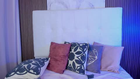 cami_adamss online show from April 2026 12:02:01 PM