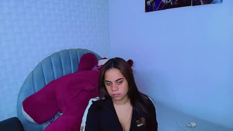 CAMI online show from April 2026 09:46:01 PM