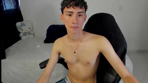 Snapshot of camiboy666 chatting on November 2025 06:19:02 PM Camilo online show from November 2025 06:19:02 PM