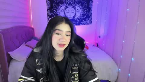 camila online show from October 2025 06:19:02 PM