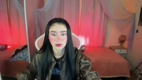 camila online show from December 2025 02:41:01 AM