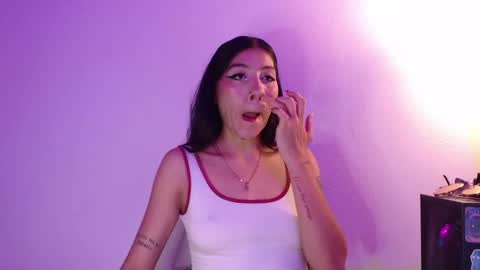 Cami online show from May 2026 02:18:01 AM
