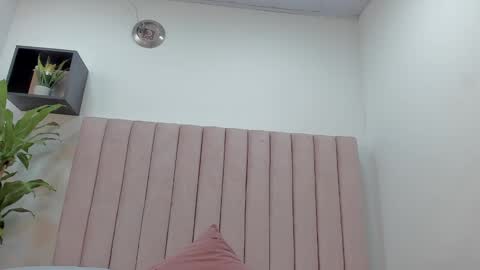 Camila online show from February 2025 03:34:02 AM