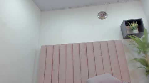 Camila online show from February 2025 10:38:02 AM