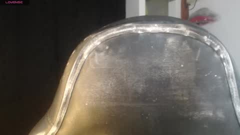 camila online show from December 2025 05:50:02 AM