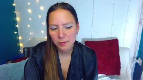 Snapshot of camila_delarosa chatting on December 2024 07:27:02 PM camila online show from December 2024 07:27:02 PM
