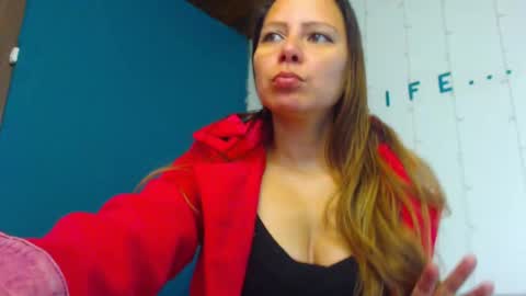 Snapshot of camila_delarosa chatting on January 2025 12:58:01 PM camila online show from January 2025 12:58:01 PM