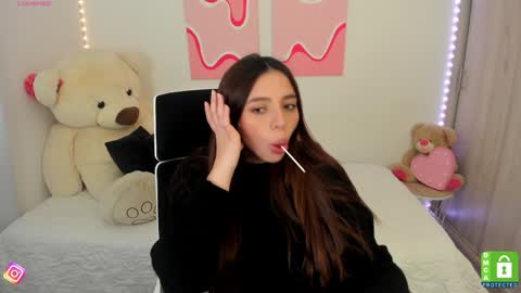  C A M I  online show from December 2024 08:18:01 PM