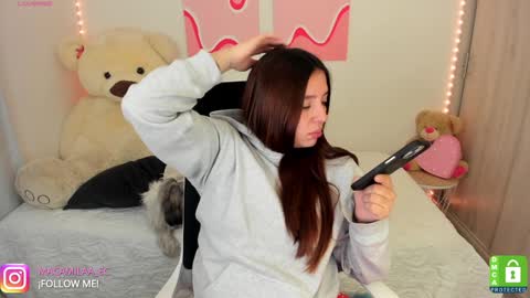  C A M I  online show from December 2024 11:19:02 PM