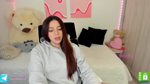  C A M I  online show from December 2024 09:22:01 PM