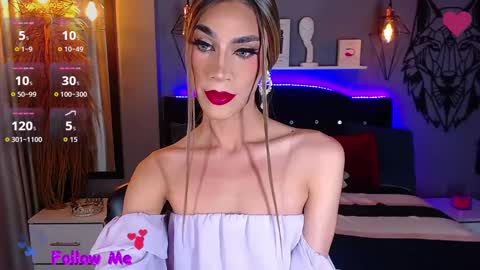 Camila online show from October 2025 07:57:02 PM