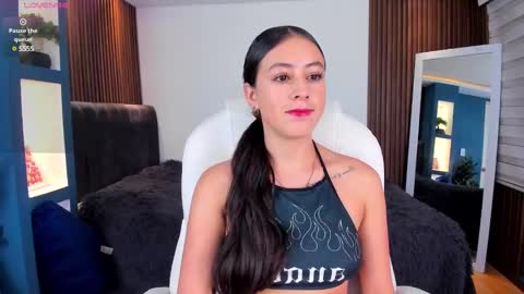 camila_martinez9 online show from March 2025 11:28:01 AM