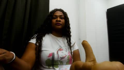 Camila online show from February 2025 03:04:01 AM