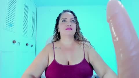 camilaa foxxx online show from February 2025 09:18:01 PM