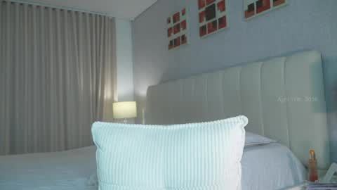 Camila online show from April 2026 11:30:02 PM