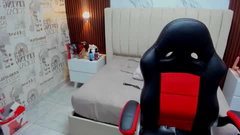 CAMILA  online show from February 2026 11:58:02 AM