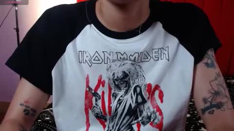 kira online show from October 2025 12:39:02 PM