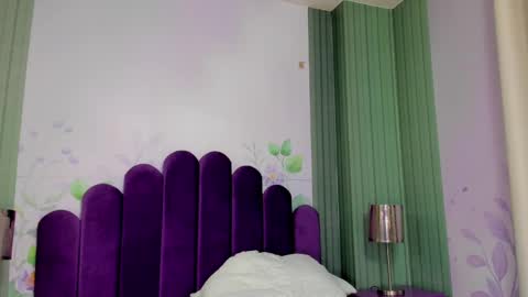 Camila  online show from February 2025 09:25:02 AM