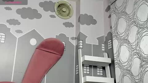 Camila  online show from February 2025 09:44:01 AM