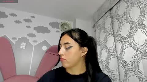 Camila  online show from March 2025 03:22:01 AM