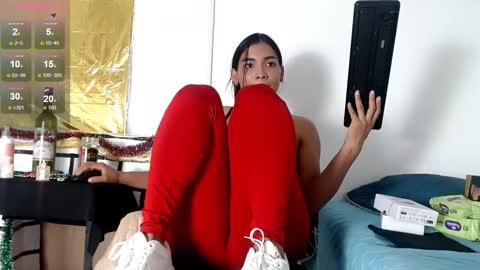 Camila online show from December 2024 05:22:02 PM