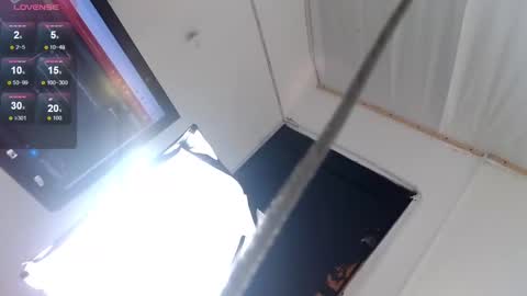 Camila online show from January 2025 06:10:01 PM