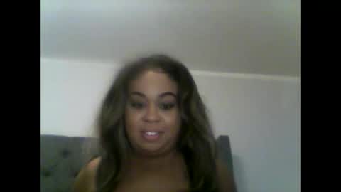 Snapshot of camiliaskye chatting on November 2025 06:47:02 AM camiliaskye online show from November 2025 06:47:02 AM