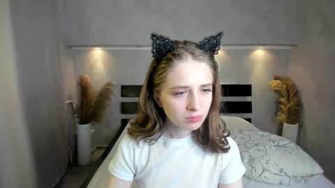 Camilla online show from October 2025 01:14:01 AM