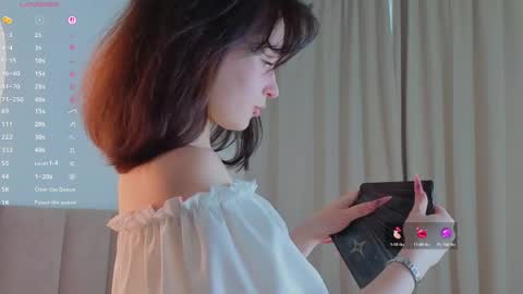 Snapshot of camillahooser chatting on May 2026 01:22:01 AM May online show from May 2026 01:22:01 AM