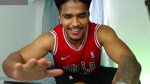 camilo_contre21 online show from December 2024 08:12:02 PM