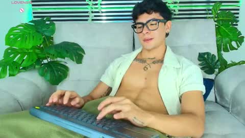 CAMILO online show from April 2026 09:06:02 PM