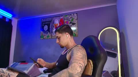 Snapshot of camiloalvarezzz3 chatting on April 2026 02:52:02 PM CAMILO online show from April 2026 02:52:02 PM