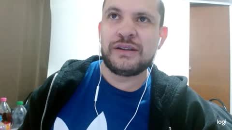 Snapshot of camiloking17 chatting on April 2026 12:49:02 AM camilo online show from April 2026 12:49:02 AM