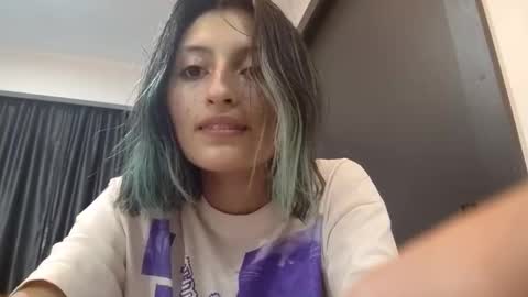 Snapshot of camilonrilli chatting on April 2026 02:51:02 AM Cami online show from April 2026 02:51:02 AM