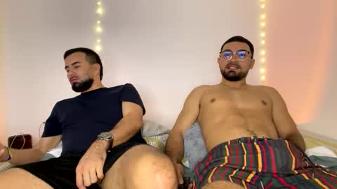 camilor_30 online show from December 2025 10:32:02 AM